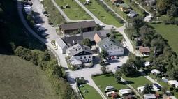 Camping Paradise Garden