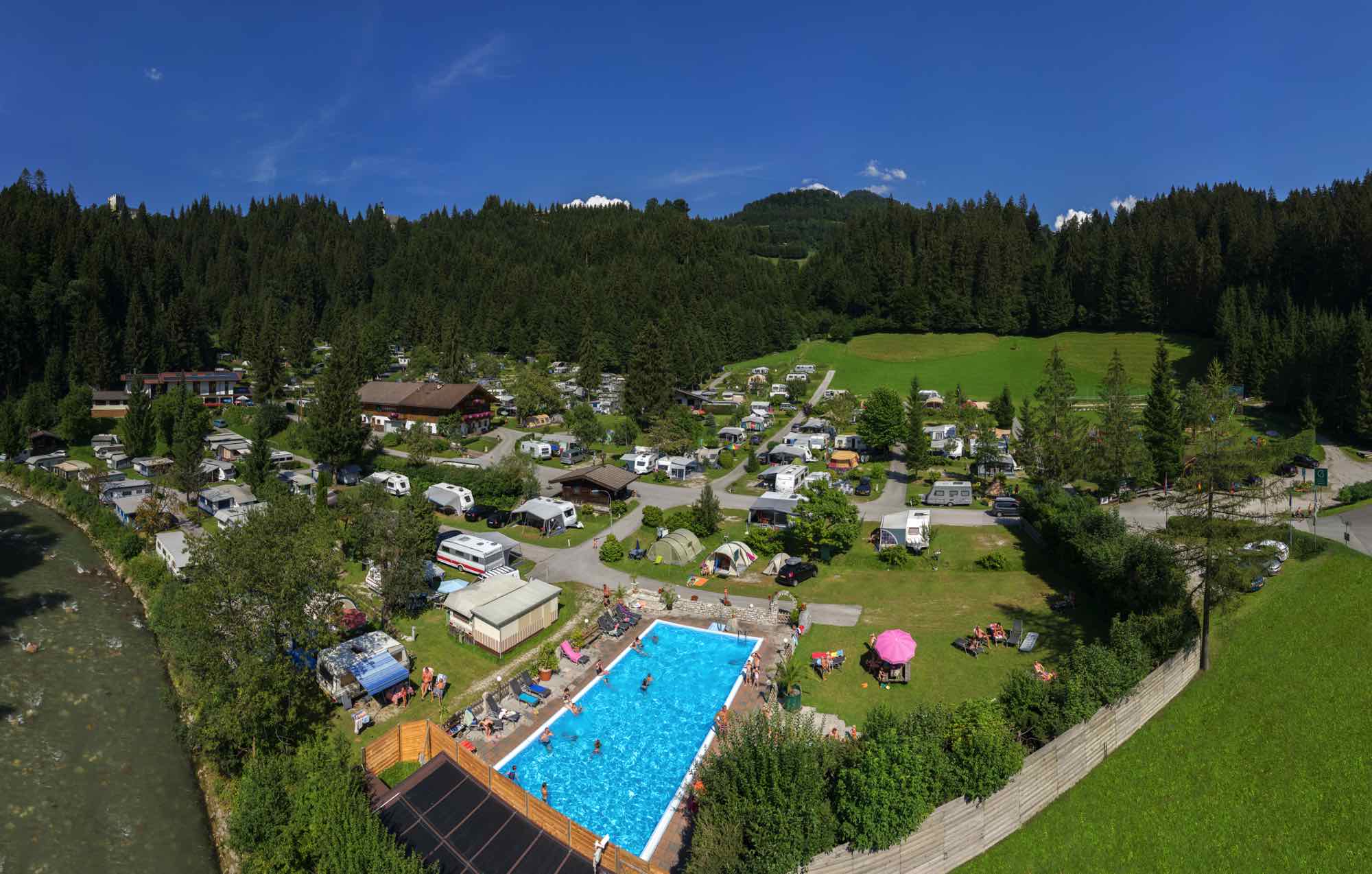Terrassencamping Schlossberg Itter