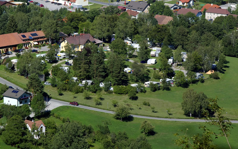 Terrassen Camping Traisen